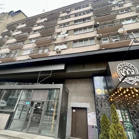 Apartments Near Arena City كييف المظهر الخارجي الصورة