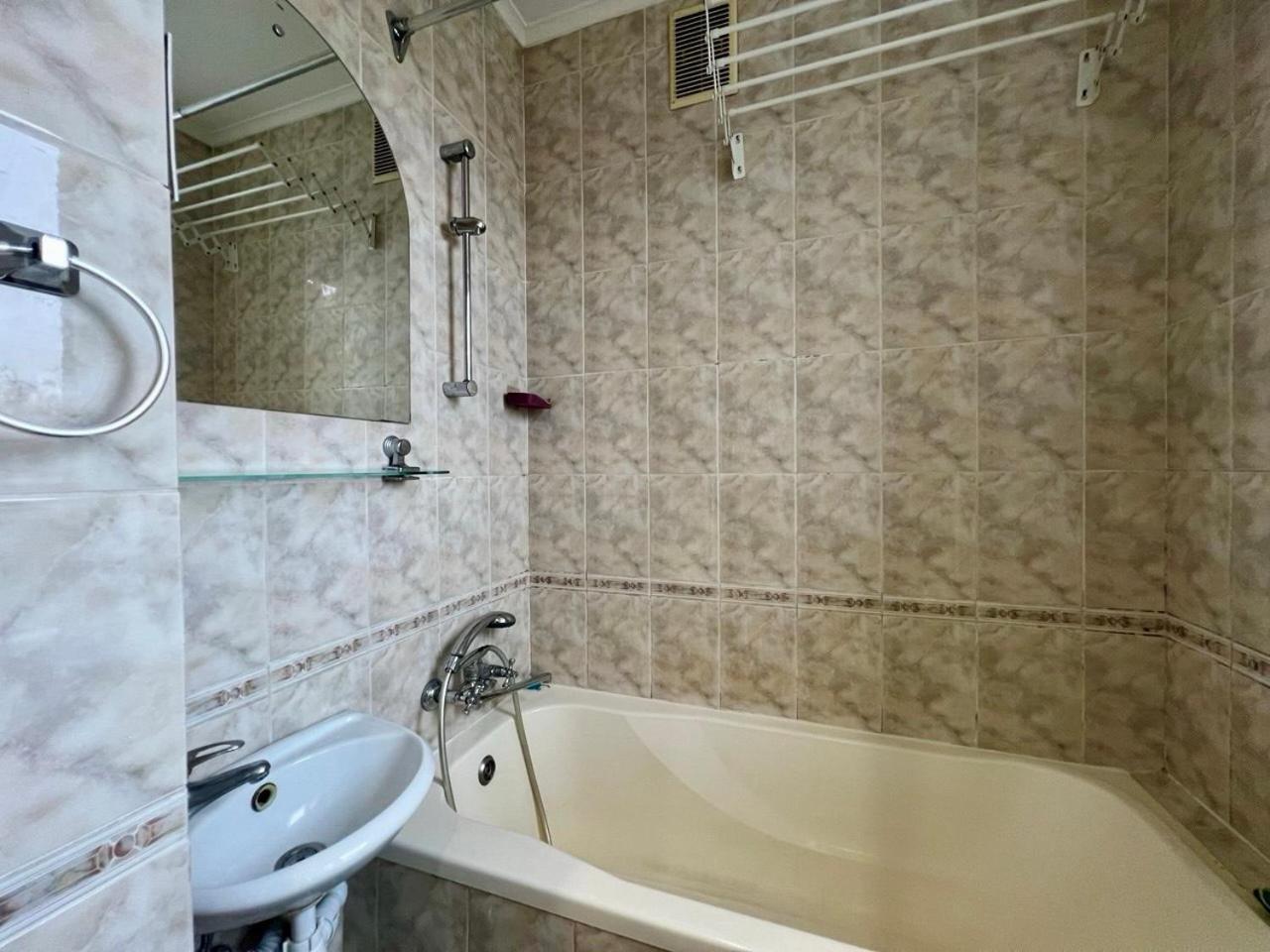 Apartments Near Arena City كييف المظهر الخارجي الصورة